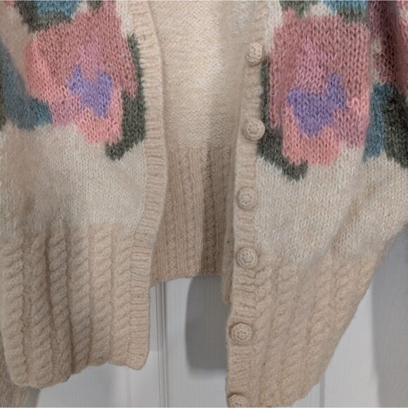 Talbots Floral Cardigan Womens Size Medium Cream Vintage V Neck Button Front - Picture 5 of 13